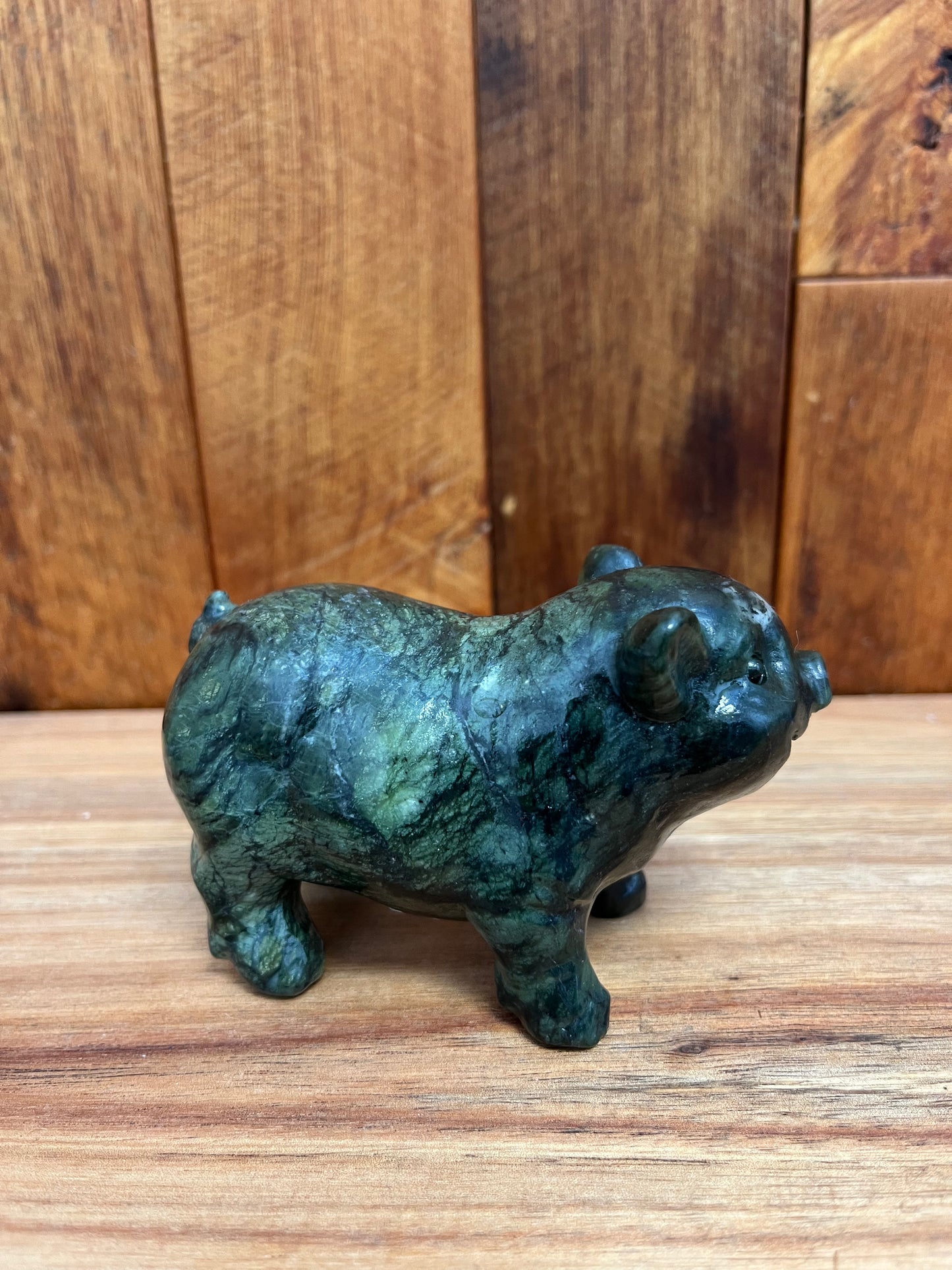 Jade Pig (321g)