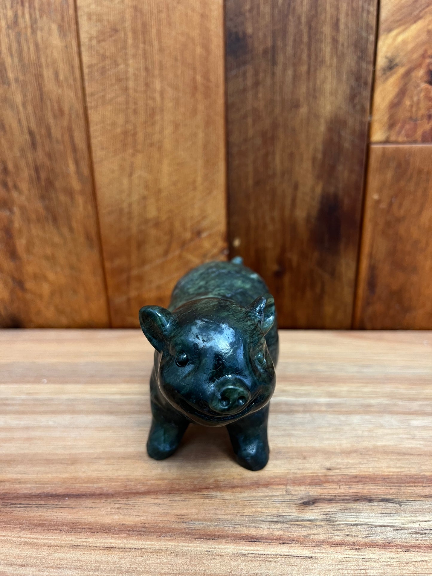 Jade Pig (321g)