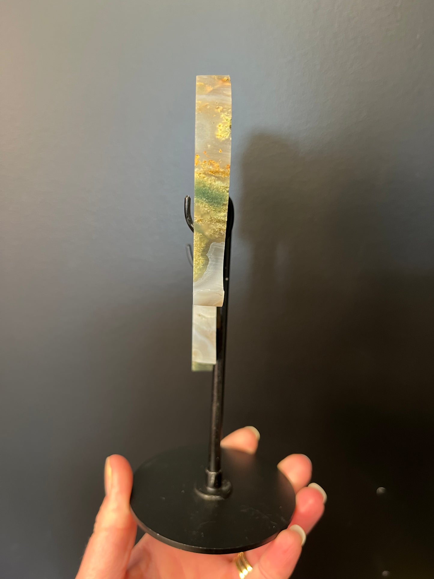 Moss Agate Lady Silhouette (295g)