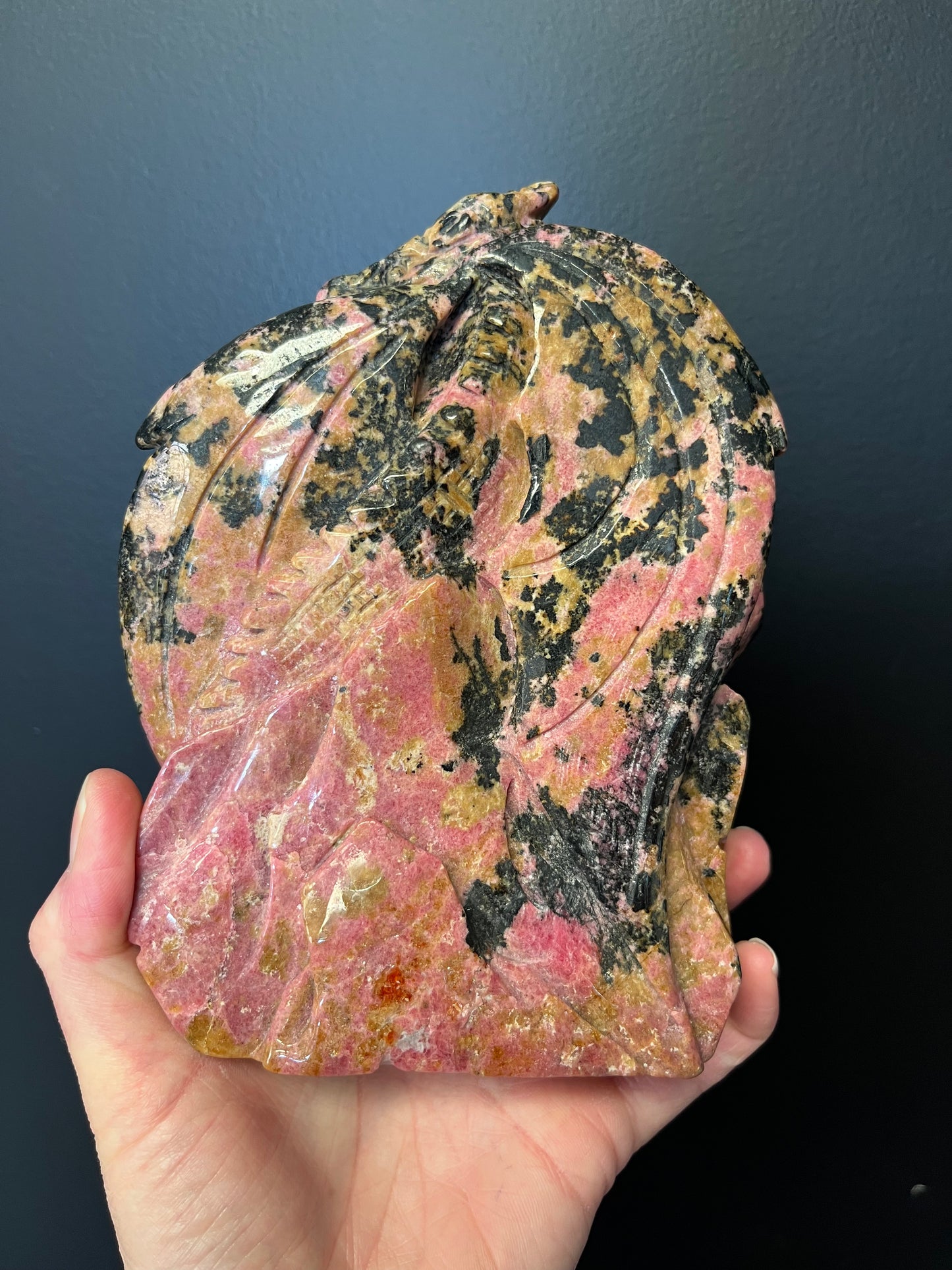 Rhodonite Dragon (1425g)