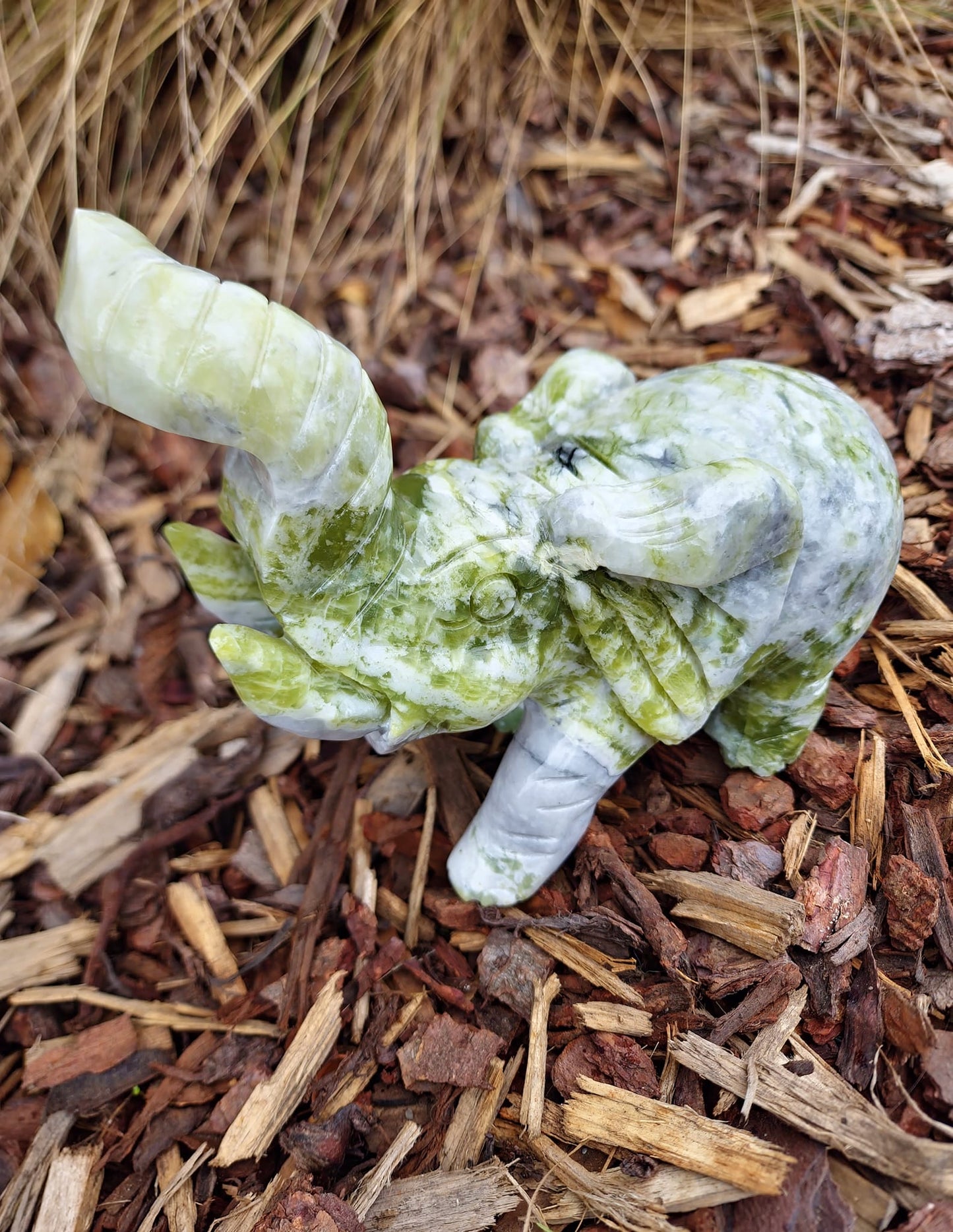 Jade Elephant (2170g)