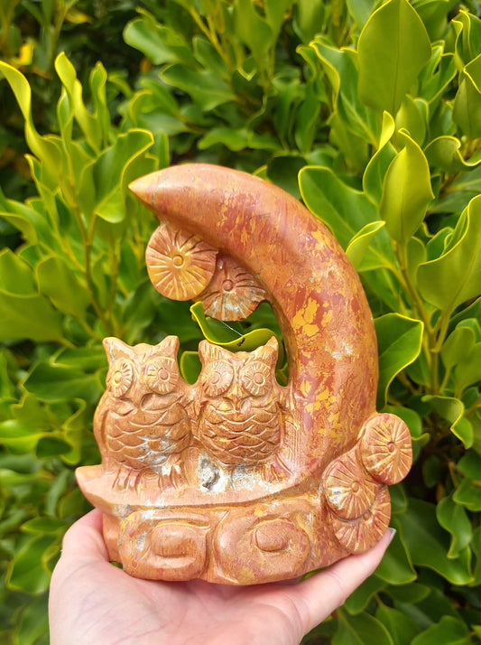 Jade Moon with Owls (911g)