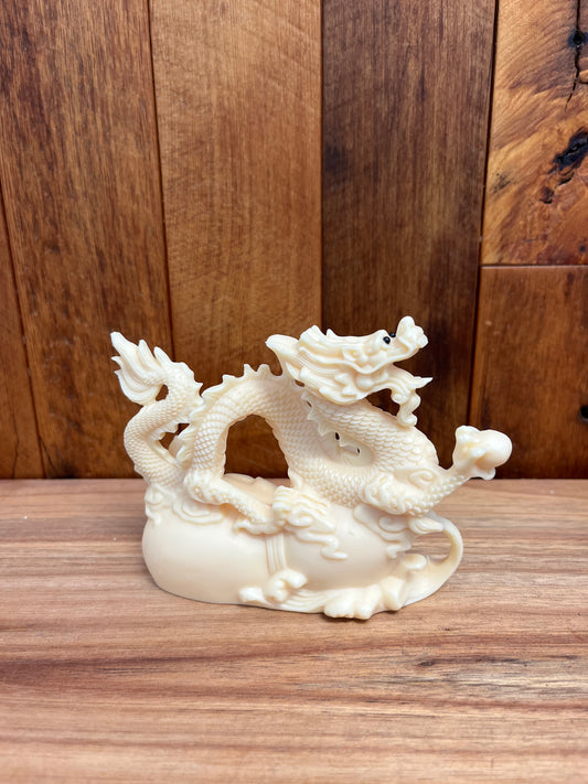 Ivory Nut Dragon (220g)