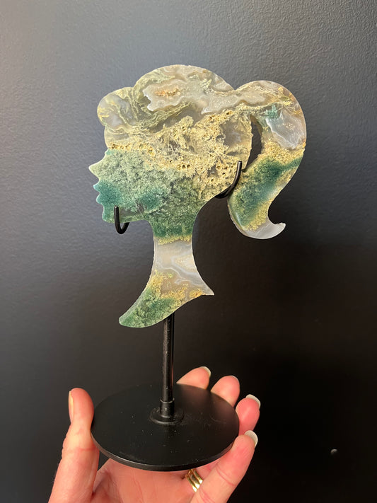 Moss Agate Lady Silhouette (295g)