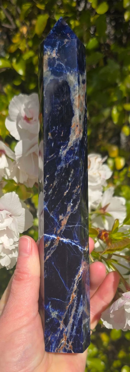Sodalite Tower (431g)