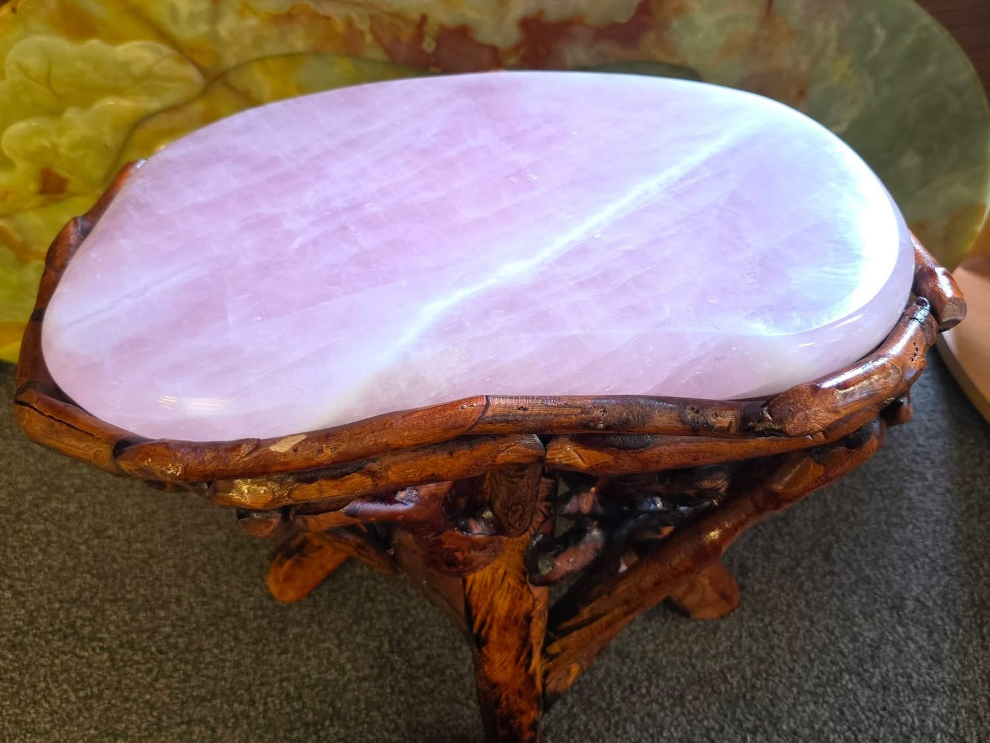 Rose Quartz Stool (11803g)