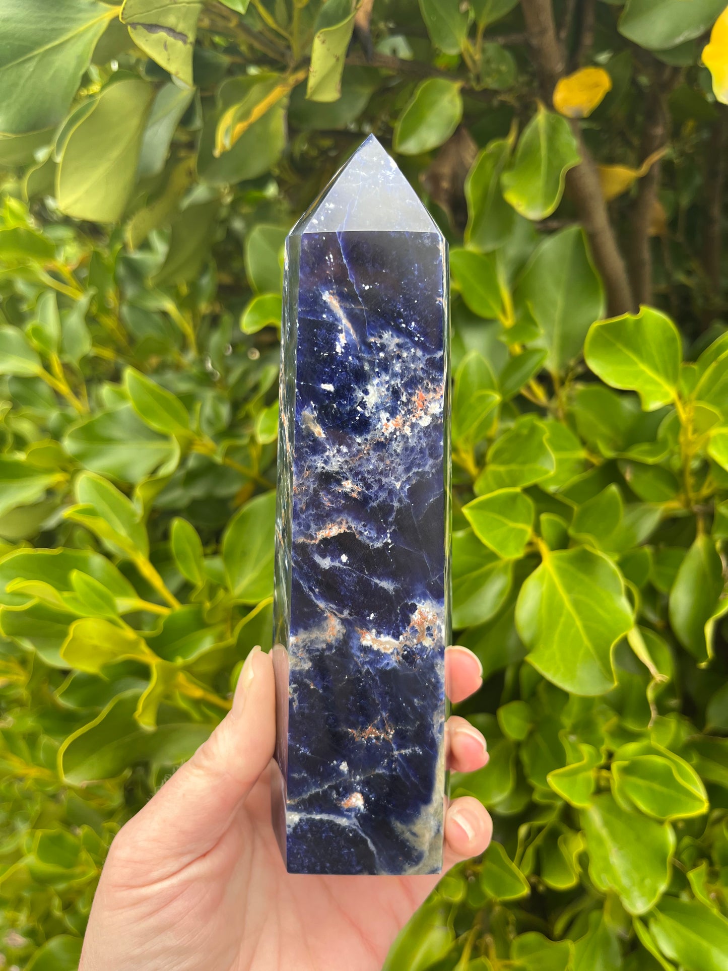 Sodalite Tower (600g)