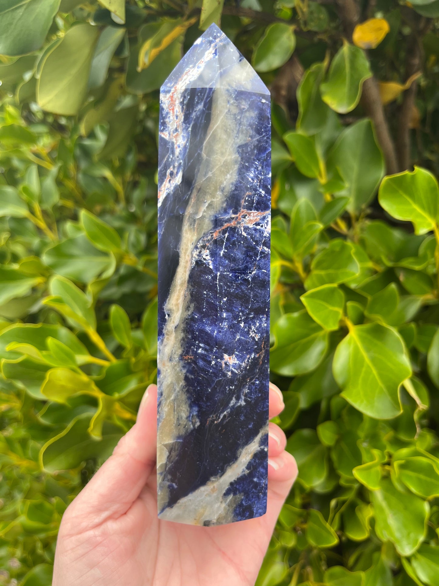 Sodalite Tower (600g)
