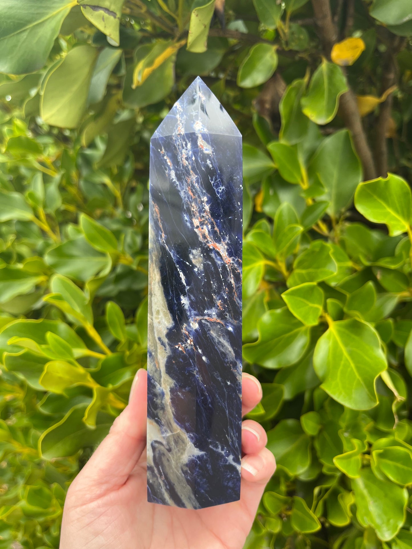 Sodalite Tower (600g)