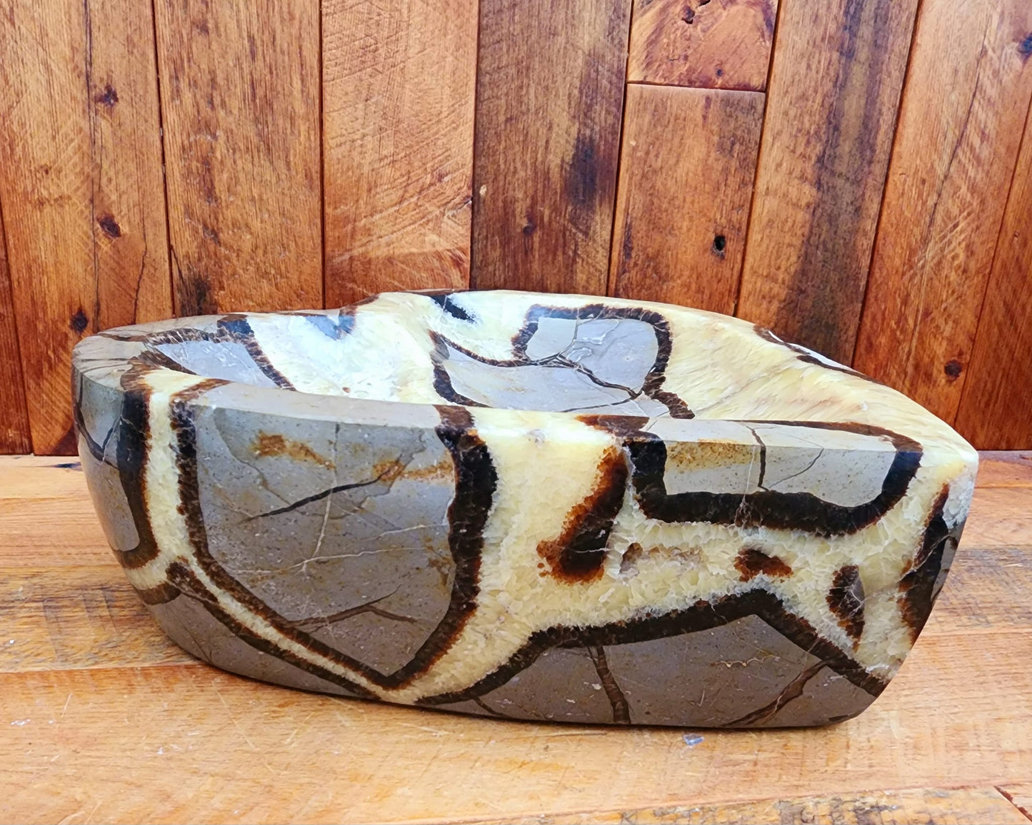 Septarian Heart Bowl (7.4kg)