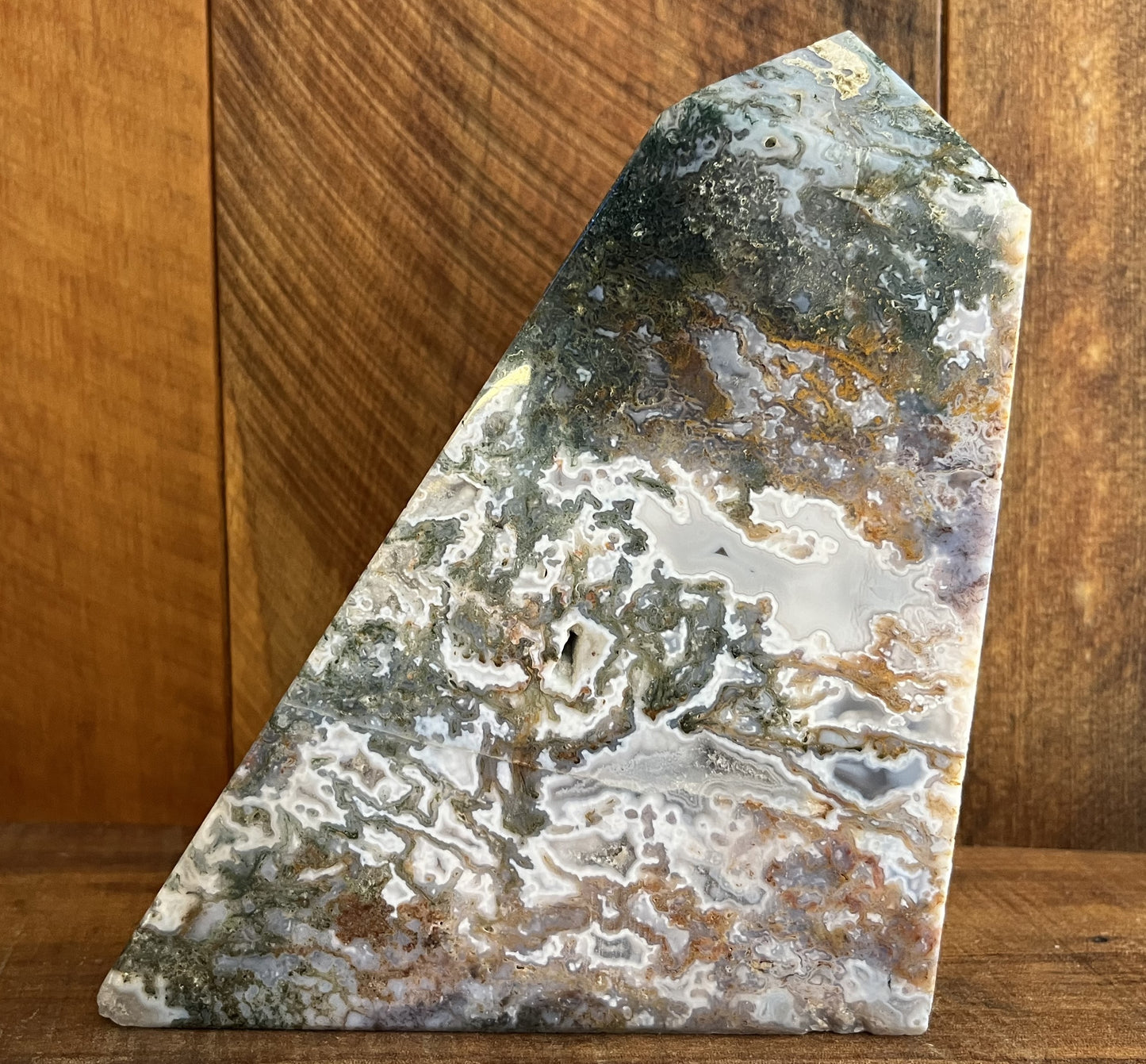 Moss Agate Tower (1476g)