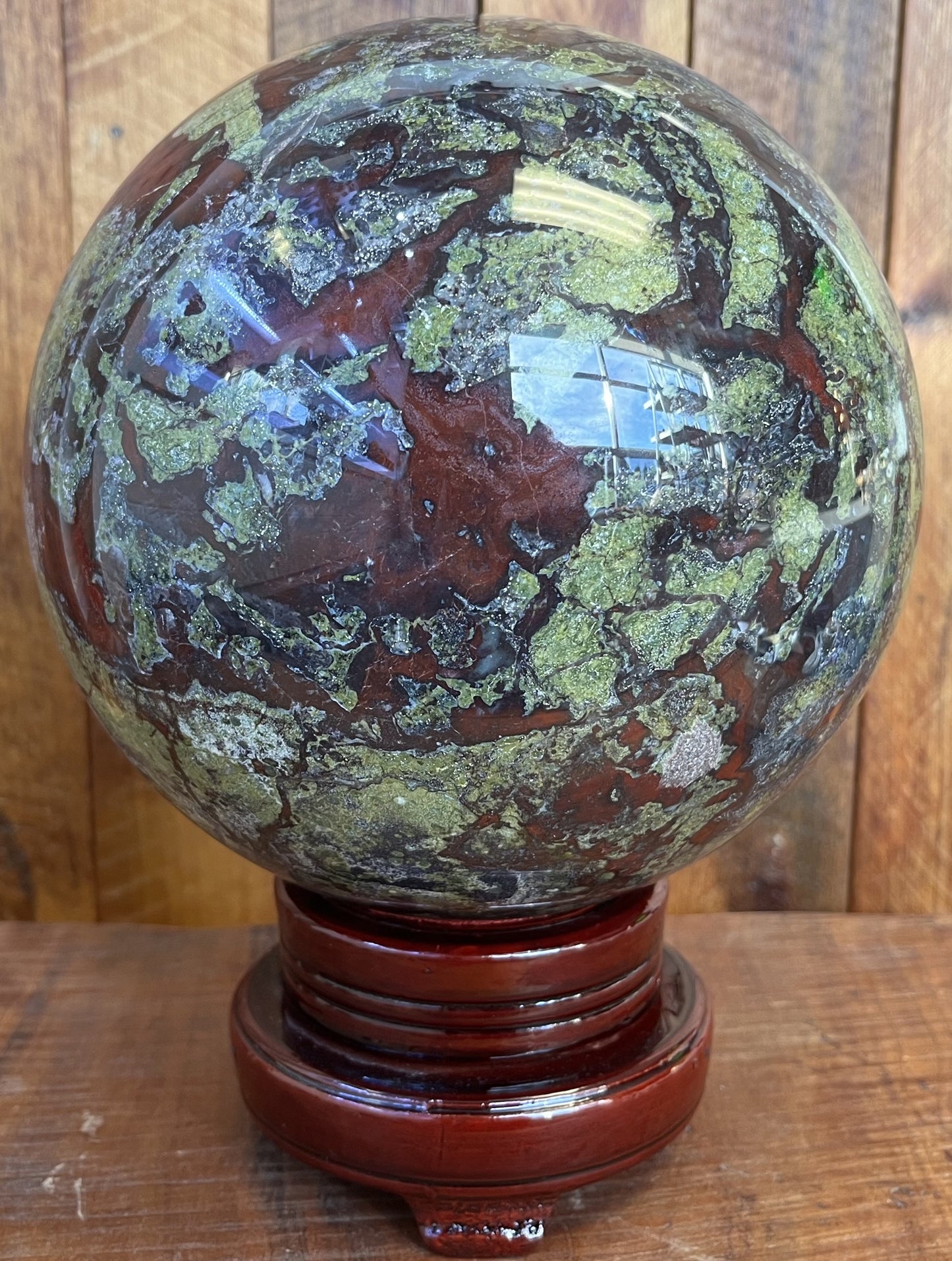 Dragon Blood Sphere (9.9kg)