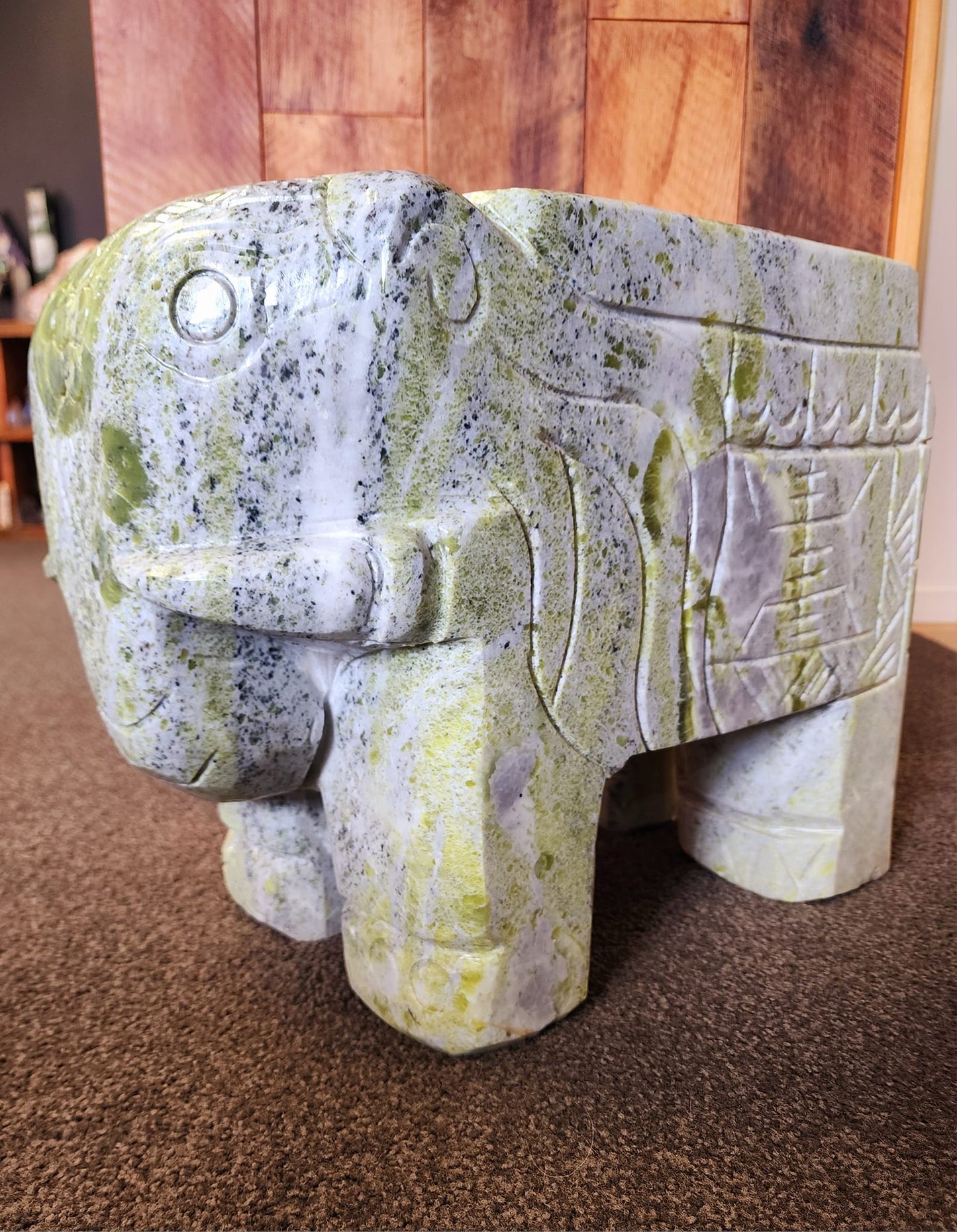 Jade Elephant (60kgs)