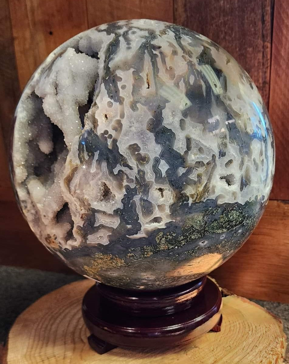 Moss Agate Sphere (16.7kgs)