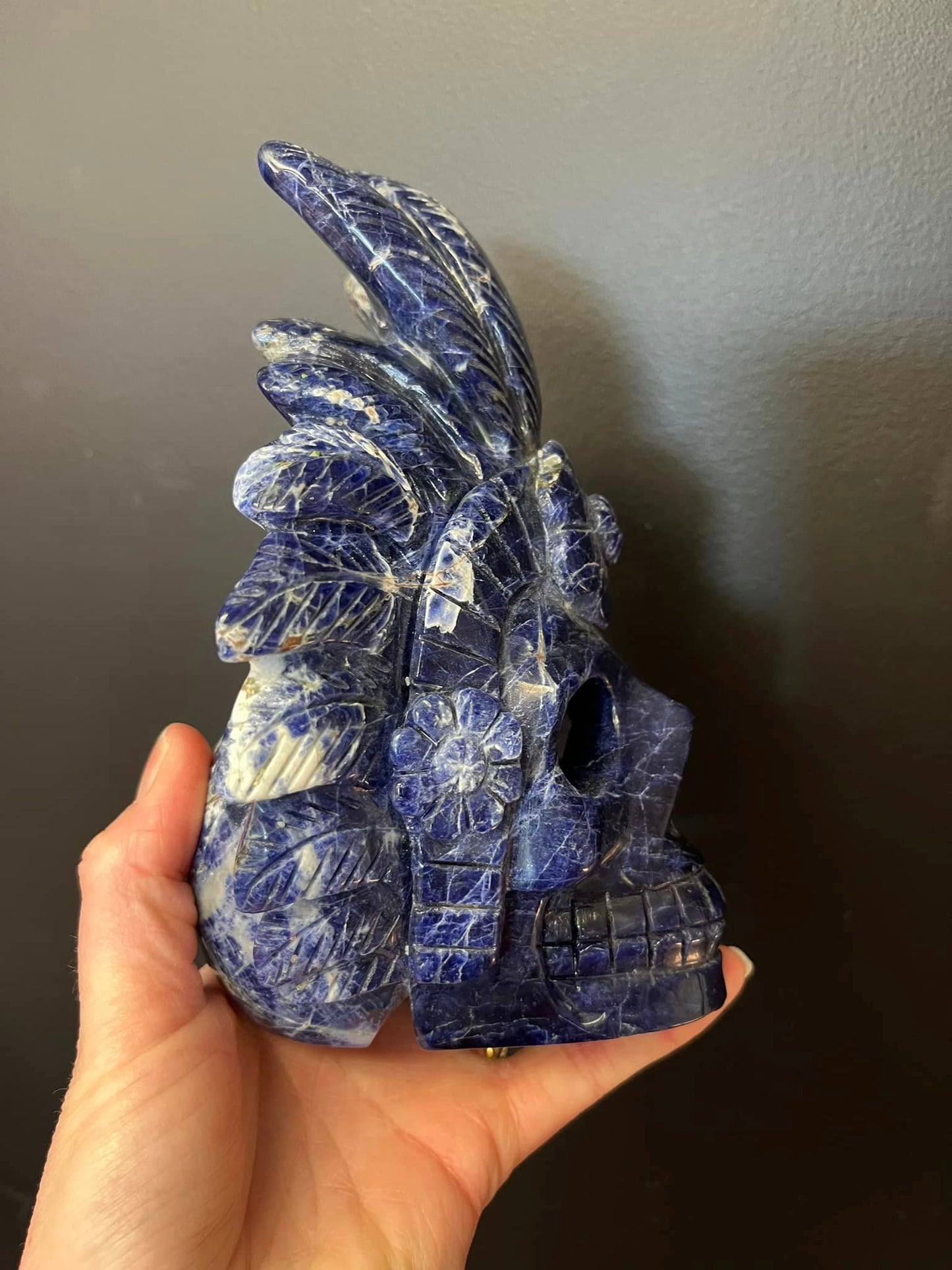 Sodalite Skull (1308g)