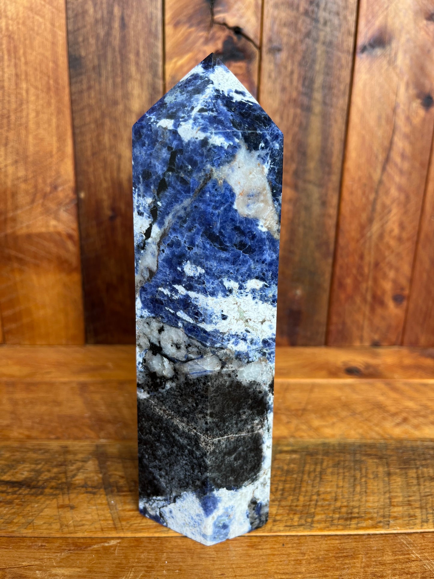 Sodalite Tower (1396G)