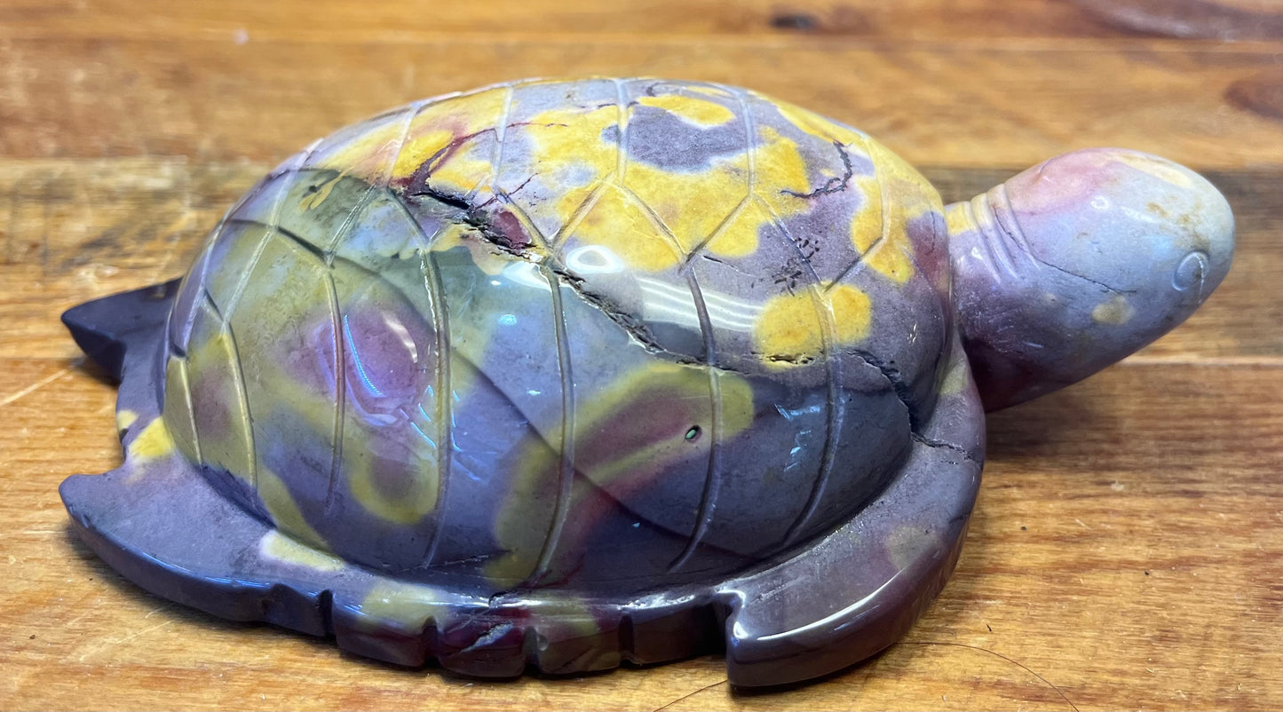 Mookaite Turtle (797g)